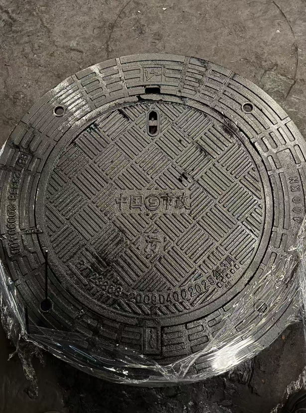 昂昂溪球墨铸铁防沉降井盖展示